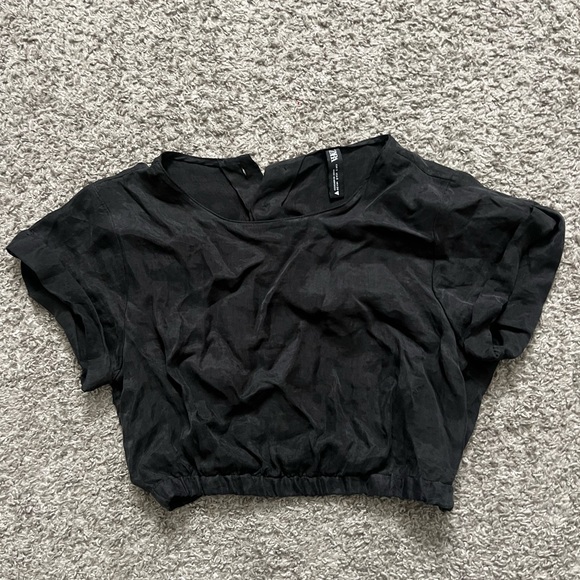 Zara- Flowy Cropped Top / black / S - Picture 1 of 8